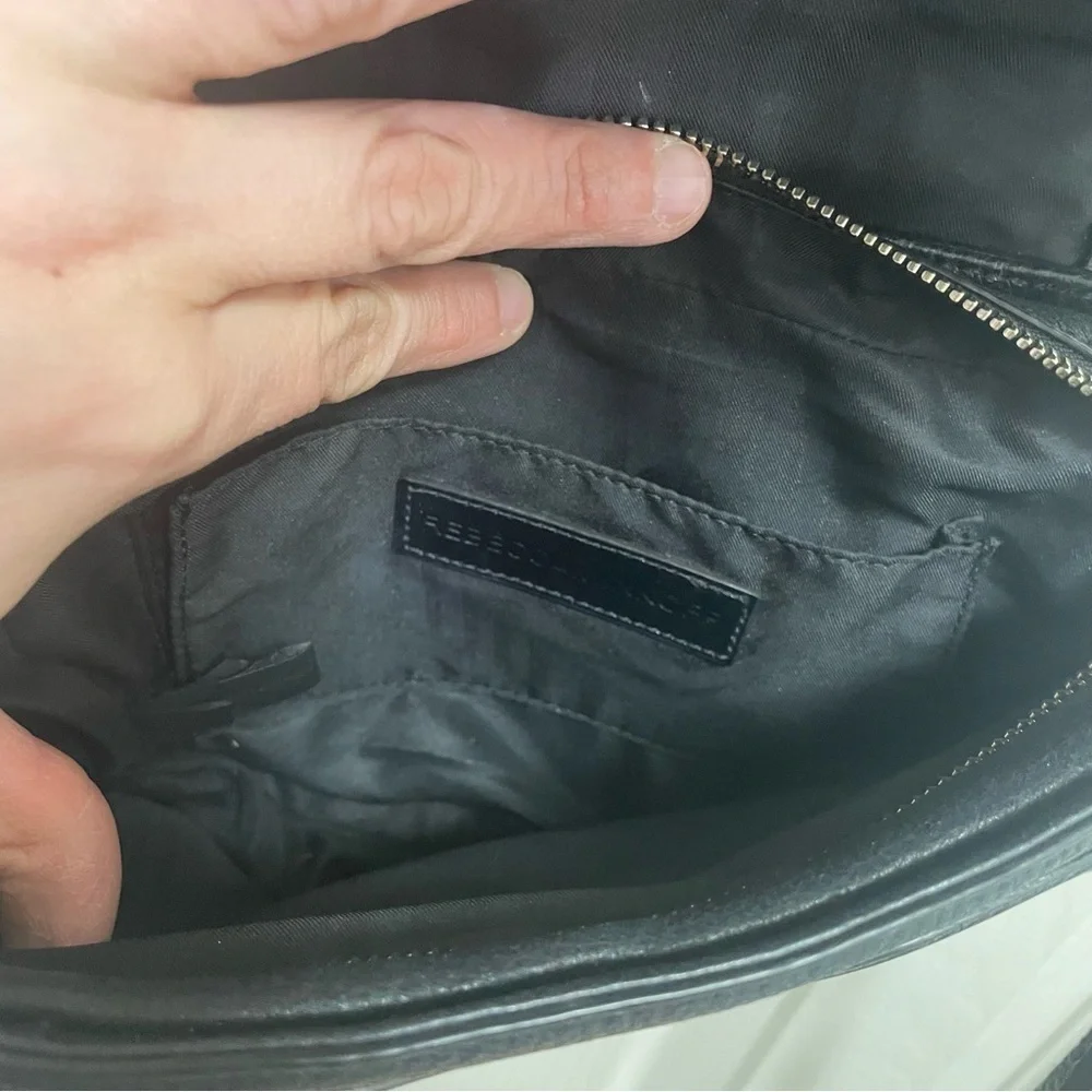 Rebecca Minkoff Large Suki Crossbody, Black